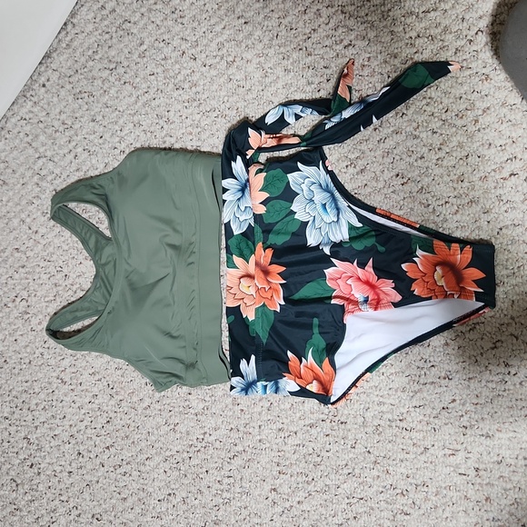 Never worn, women's bikini - Picture 1 of 4